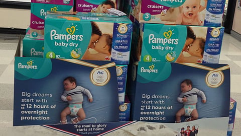 Pampers Meijer 'Road to Glory' Pallet Display