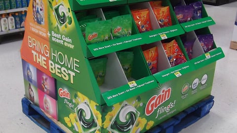 Gain Flings/Tide Pods Pallet