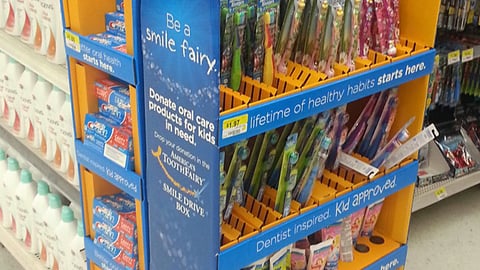 P&G Walmart 'Smile Drive' Quarter-Pallet