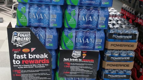 Coke Meijer 'Fast Break to Rewards' Pallet Display