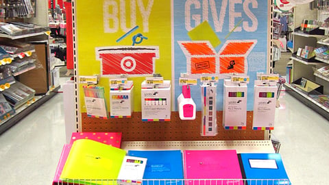 Target Yoobi Endcap