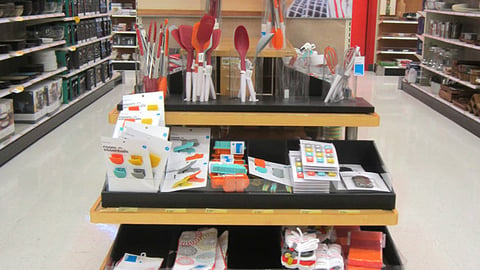 Target 'Major in Savings' Endcap