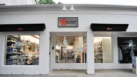 RadioShack 'Concept Store' Exterior