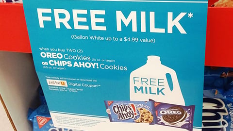 Safeway Nabisco 'Free Milk' Sign