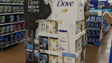 Dove Walmart Holiday Gift Set Pallet Display