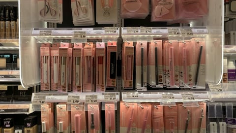 Kroger MCoBeauty 'Luxe for Less' In-Line Display